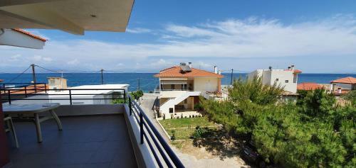 Lykoporia Beach Apartments