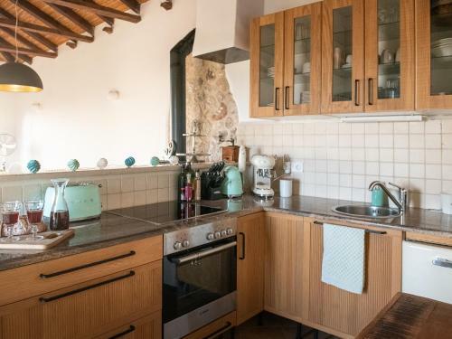 Villa Positivespace Olive Tree