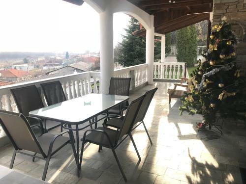 Villa Paradisos