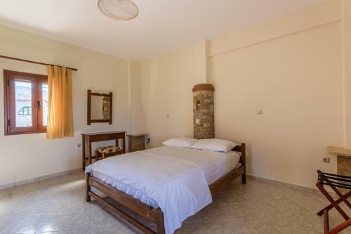 Chioureas Apartments