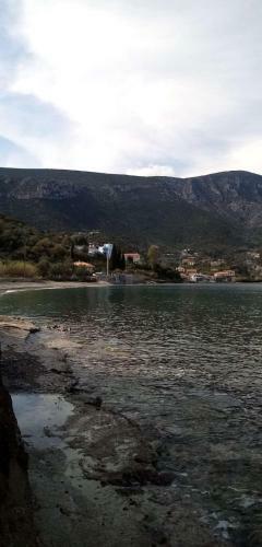 Hostal Manoleas Rooms To Let