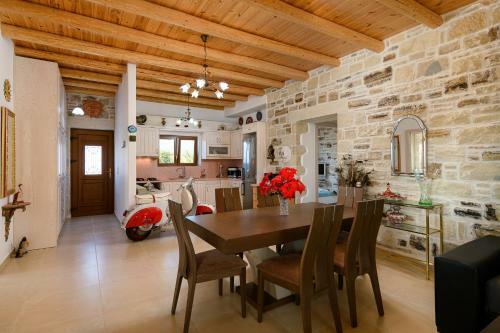 Villa Agapi - Sea View - Ecological Swimming Pool - Privacy