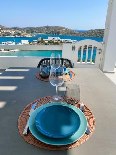 Nautilus Apartments