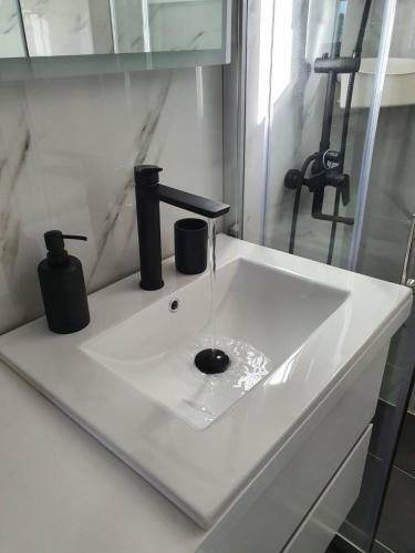 Avlaki Getaway Villa