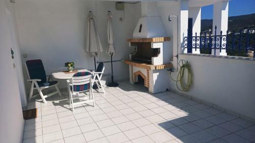 Bay View Apartment Porto Rafti