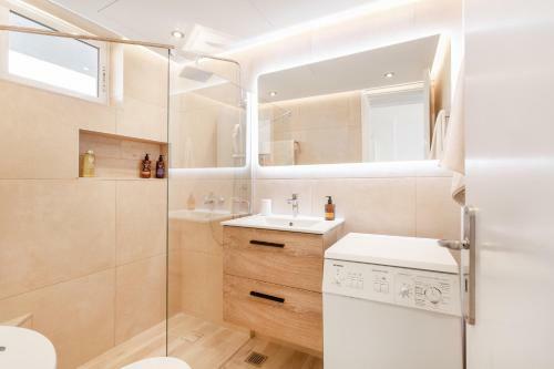 Apartamento ?del Mar? Luxury Apt 30 Yrds/mtrs From The Beach