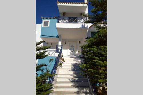 Villa The Blue House