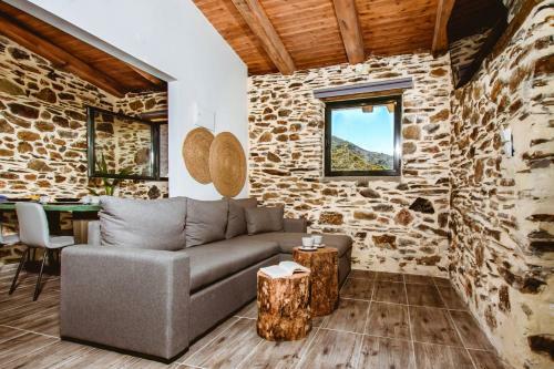 Traditional Apartments Elafos