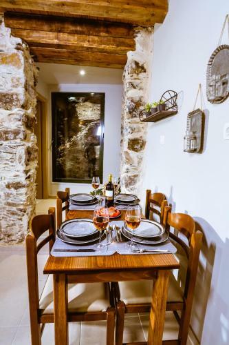 Traditional Apartments Elafos
