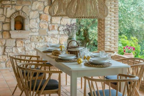 Grand Villa