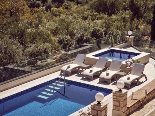 Lithakia Balcony Villa