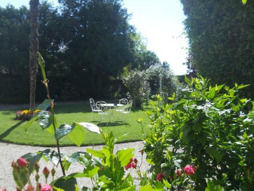 Bed & Breakfast Chambres D'h�tes La Gloriette