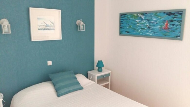 Hotel Les Vieux Acacias