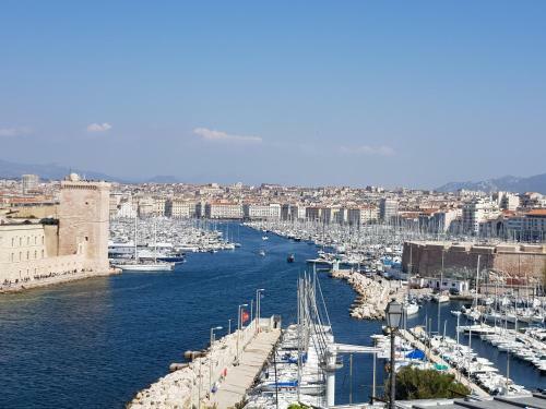 Bed & Breakfast A L'or�e Du Pin