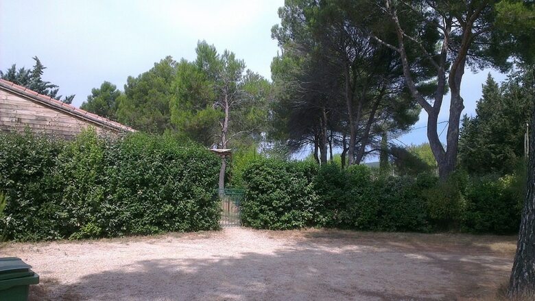La Petite Maison Sous Les Pins