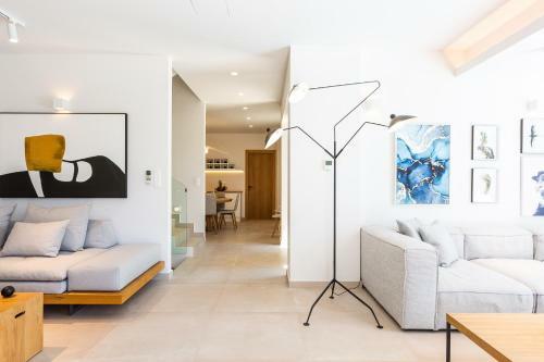 Vasilios Villa, Luxury Escape!