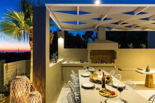 Vasilios Villa, Luxury Escape!