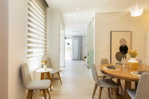 Vasilios Villa, Luxury Escape!