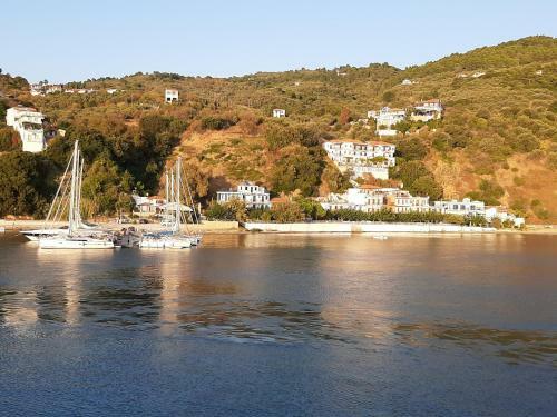 Melia Studio 2 Seafront Apartment