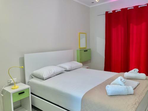 Elia Beach Apartments Vrachos