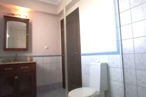 Villa Irene Evia, 4 Bdr, Pool, 500m To Beach