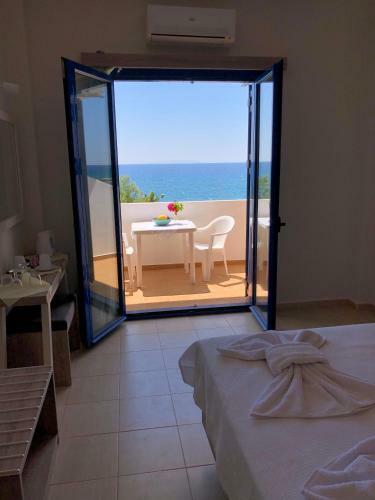 Hotel Taverna Akrogiali