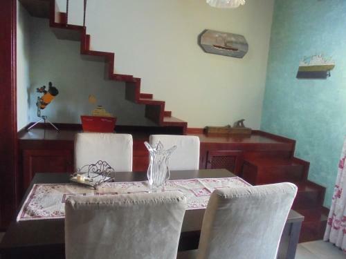 Hillsidehouse
