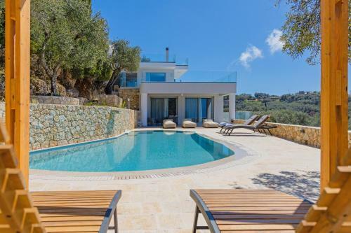 Villa Prokimea By Mediterraneanvillas
