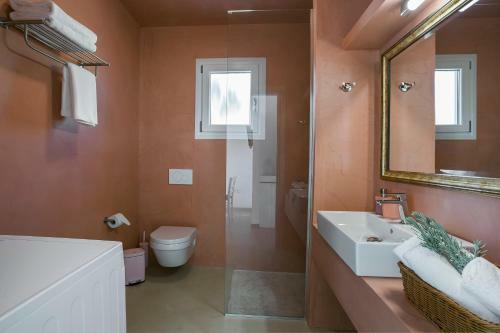 Melete Muse - Holiday Home