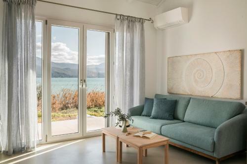 Melete Muse - Holiday Home