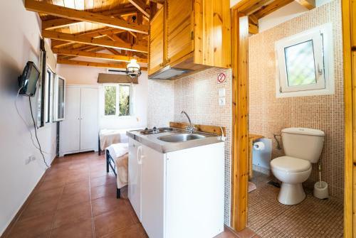Mondo Cosseri Kefalonia Villa Rossa