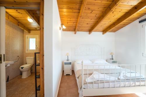 Mondo Cosseri Kefalonia Villa Rossa