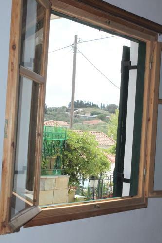 Antonis Traditional House