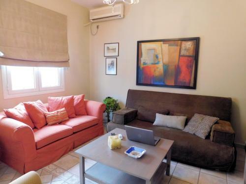 Cozy Home Lixouri