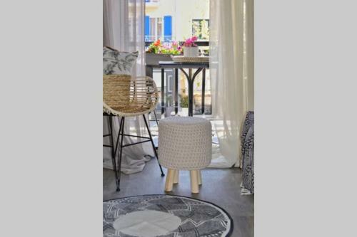 Aelia Apartment