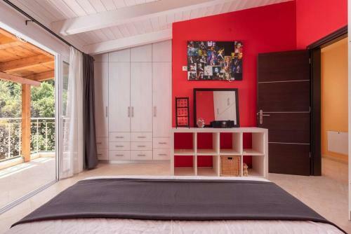 Panoramic View!penthouse 120qm Of Sea & Mountain