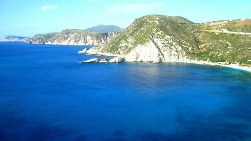 Loggos Sweet Home