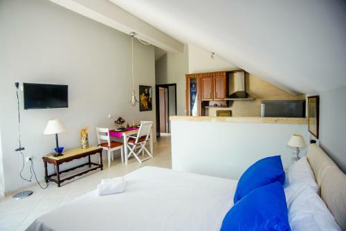 Xenia Ionis Luxury Apartments