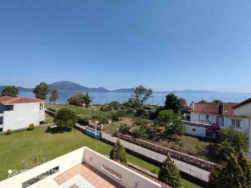 Villa Agiokampos Luxurious Resort