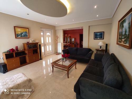 Villa Agiokampos Luxurious Resort