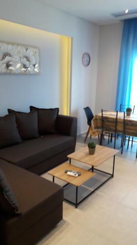 House Dilena Tsimtsiri Luxury Apartment 2
