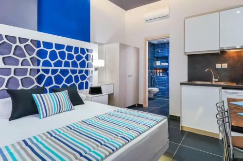 Kyma Seaside Retreat-bespoke Luxury Home
