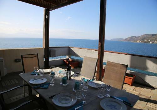 Apartamento Penthouse -breathtaking Sea View-just On The Beach