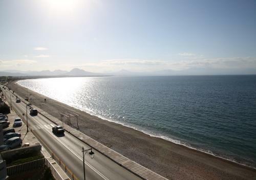 Apartamento Penthouse -breathtaking Sea View-just On The Beach