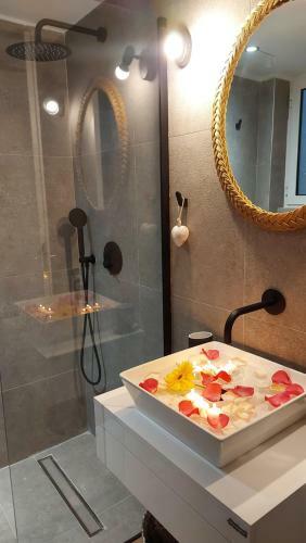 Apartamento Onar Beachfront Residence, Loutraki
