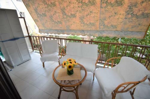 Lovely Studio Apartment In Loutraki, Greece
