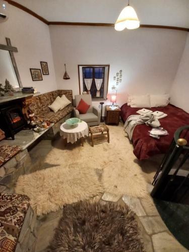 Apartamento Estian Makrinitsas