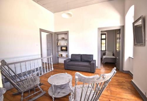 Villa Gaia - Traditional Stone Villa