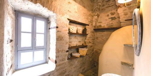 Villa Gaia - Traditional Stone Villa