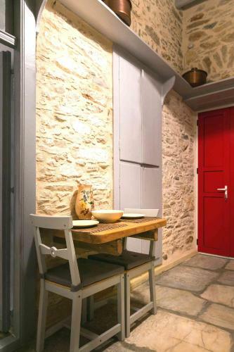 Villa Gaia - Traditional Stone Villa